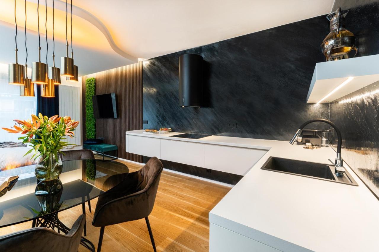 Moli Apartman S Privatni Saunou - Molo Lipno Resort ليبنو ناد فلتافو المظهر الخارجي الصورة